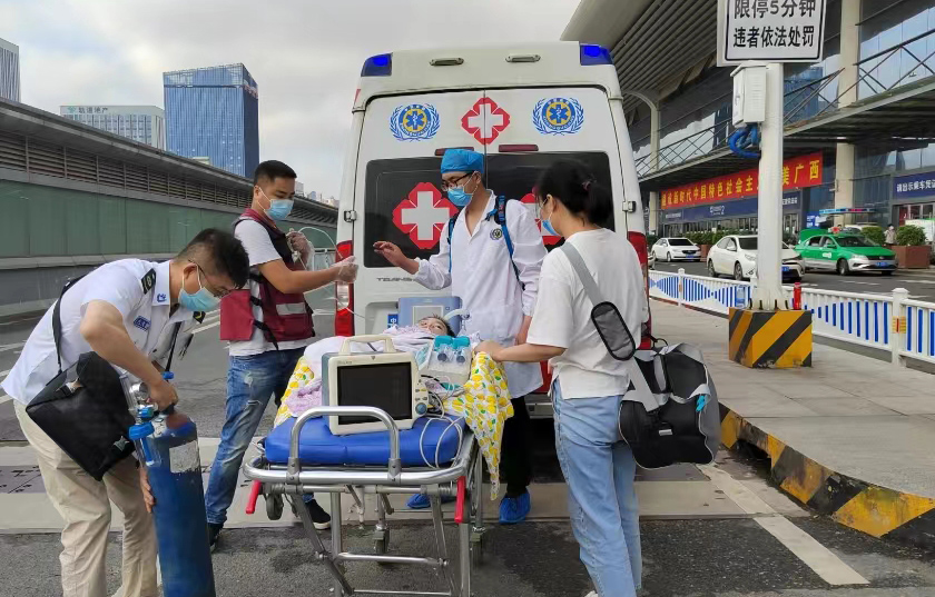 静宁县救护车出租公司